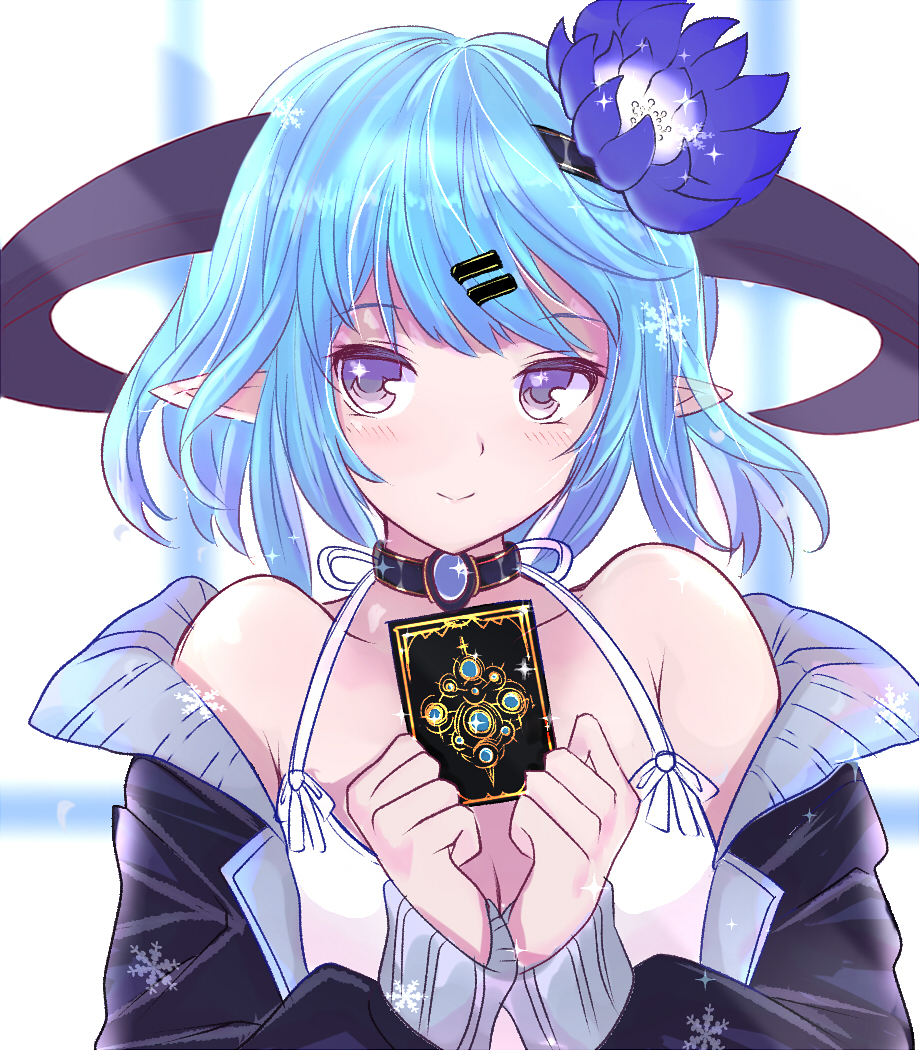 1girl amano_haruka_(sakogamitokuan) blue_hair card dragon_girl dragon_horns flower hair_flower hair_ornament holding holding_card horns jacket off_shoulder pointy_ears purple_eyes shadowverse smile solo upper_body whitefrost_dragonewt_filene