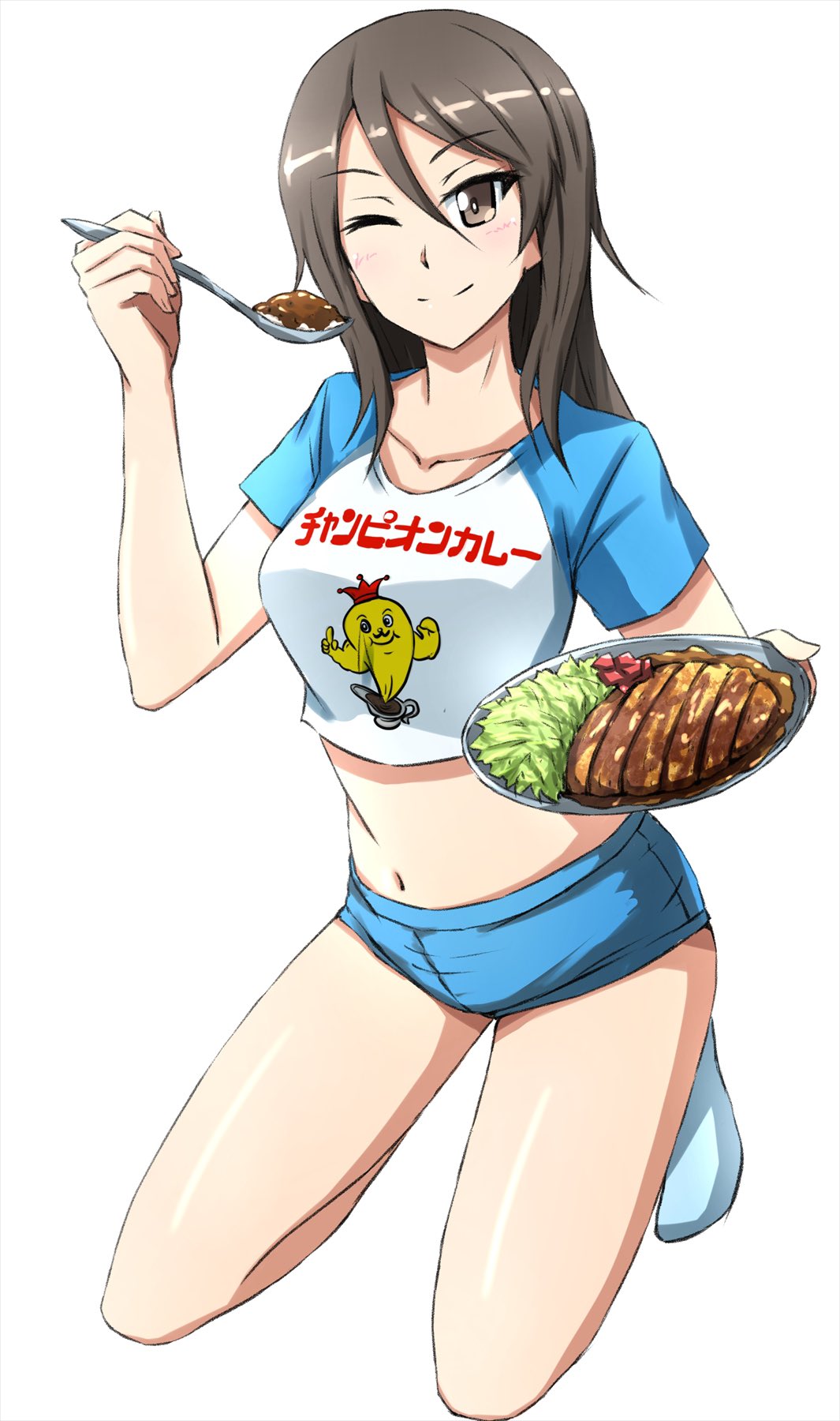 1girl ;) blue_shirt blue_shorts blue_socks brown_eyes brown_hair casual closed_mouth clothes_writing cropped_shirt food girls_und_panzer highres holding holding_plate holding_spoon kneeling long_hair looking_at_viewer micro_shorts midriff mika_(girls_und_panzer) navel omachi_(slabco) one_eye_closed plate print_shirt raglan_sleeves shirt shorts simple_background smile socks solo spoon steak translated two-tone_shirt white_background white_shirt