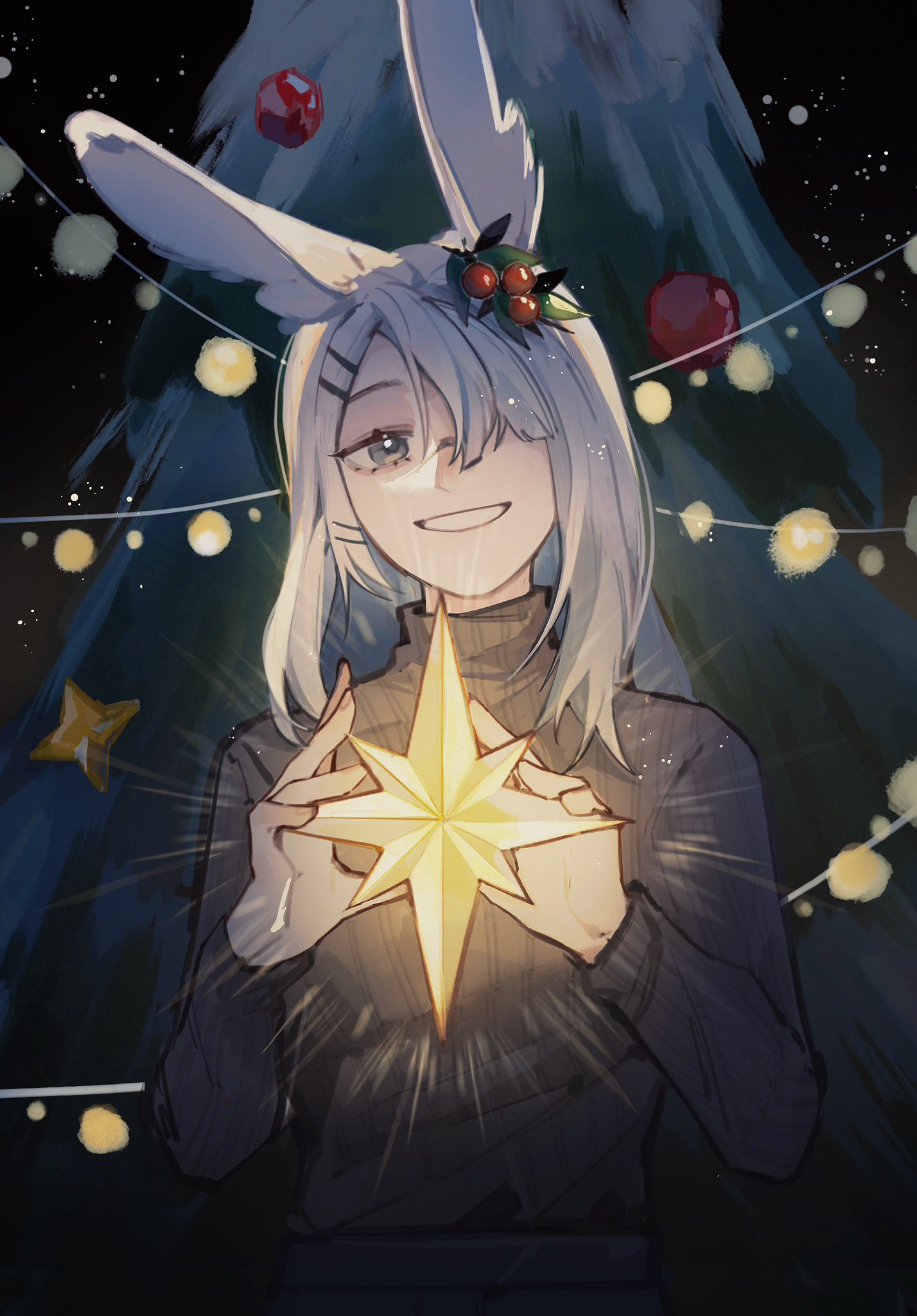 1girl animal_ears arknights bangs black_sweater christmas christmas_ornaments christmas_tree commentary english_commentary frostnova_(arknights) grey_eyes grey_hair grin hair_ornament hair_over_one_eye hairclip hands_up highres holding long_hair long_sleeves looking_at_viewer rabbit_ears resul_(scripppppp) ribbed_sweater smile solo sweater turtleneck turtleneck_sweater