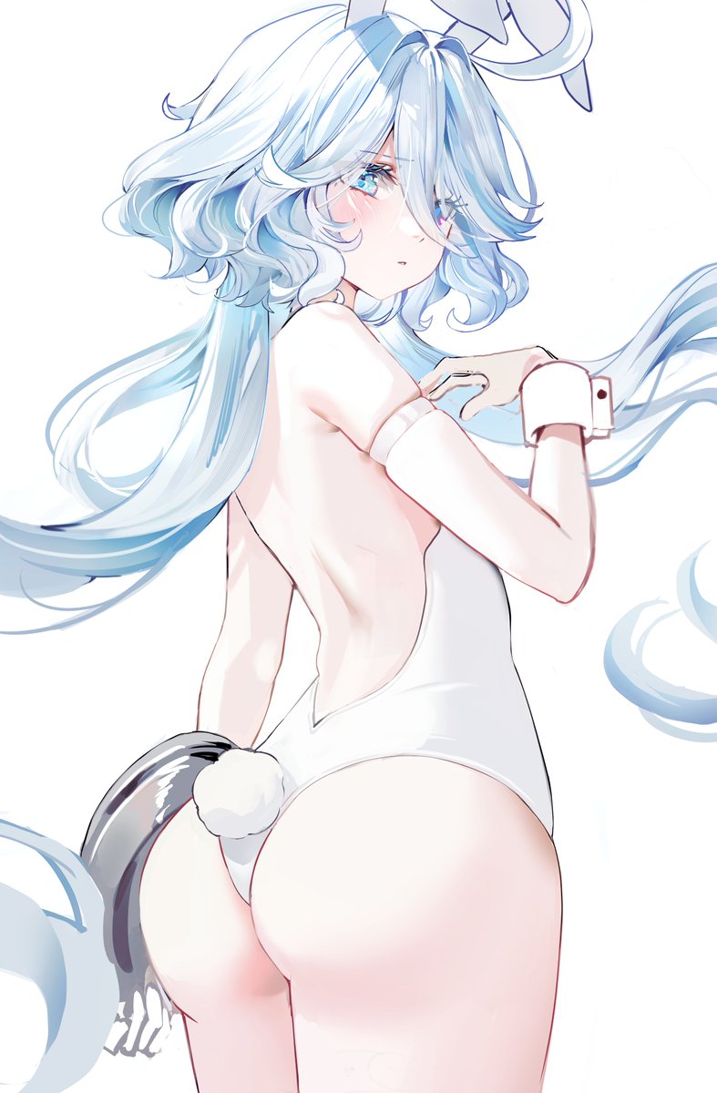 1girl animal_ears ass backless_leotard blue_eyes blue_hair blush dasha fake_animal_ears from_behind furina_(genshin_impact) genshin_impact gloves hair_between_eyes heterochromia highres leotard light_blue_hair long_hair looking_at_viewer looking_back multicolored_hair parted_lips playboy_bunny rabbit_ears rabbit_tail sidelocks simple_background single_glove solo streaked_hair tail white_gloves white_leotard