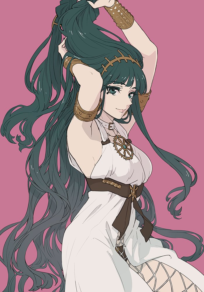 1girl armlet arms_up cleopatra_(fate) cleopatra_(third_ascension)_(fate) collar dress fate/grand_order fate_(series) green_eyes green_hair isshoku_(shiki) jewelry long_hair looking_at_viewer pink_background simple_background smile solo upper_body very_long_hair white_collar white_dress