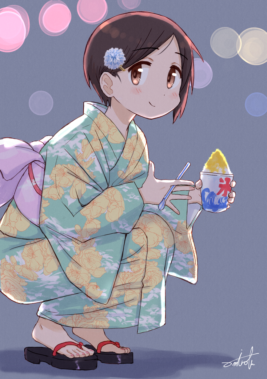 1girl black_footwear blue_flower blue_kimono blush brown_eyes brown_hair closed_mouth commentary_request cup disposable_cup floral_print flower food hair_flower hair_ornament hairclip hasegawa_fumi highres holding holding_cup holding_spoon japanese_clothes kimono kooribata long_sleeves looking_at_viewer obi print_kimono sash shaved_ice signature smile solo spoon squatting swept_bangs umiroku wide_sleeves yukata yuyushiki zouri