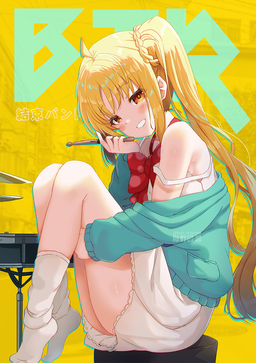 1girl ahoge ass background_text bare_shoulders blonde_hair blue_jacket blush bocchi_the_rock! bow braid commentary_request dress drumsticks from_side grin highres hugging_own_legs ijichi_nijika jacket knees_up long_hair long_sleeves looking_at_viewer looking_to_the_side no_shoes off_shoulder open_clothes open_jacket parted_bangs pleated_dress red_bow side_ponytail sitting sleeveless sleeveless_dress sleeves_past_wrists smile socks solo strap_slip very_long_hair white_dress white_socks xephonia yellow_background