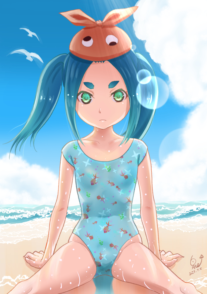 1girl animal_print aqua_hair aqua_one-piece_swimsuit bakemonogatari beach bird blue_sky casual_one-piece_swimsuit cloud day fish_print googly_eyes green_eyes horizon huumoon lens_flare looking_at_viewer monogatari_(series) ocean one-piece_swimsuit ononoki_yotsugi orange_headwear outdoors seagull short_sleeves sky solo swimsuit twintails wet wet_clothes wet_swimsuit