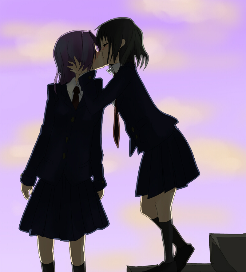 bad_id bad_pixiv_id blush kajiki_yumi kiss multiple_girls necktie pun2 purple_hair saki school_uniform touyoko_momoko tsuruga_school_uniform yuri
