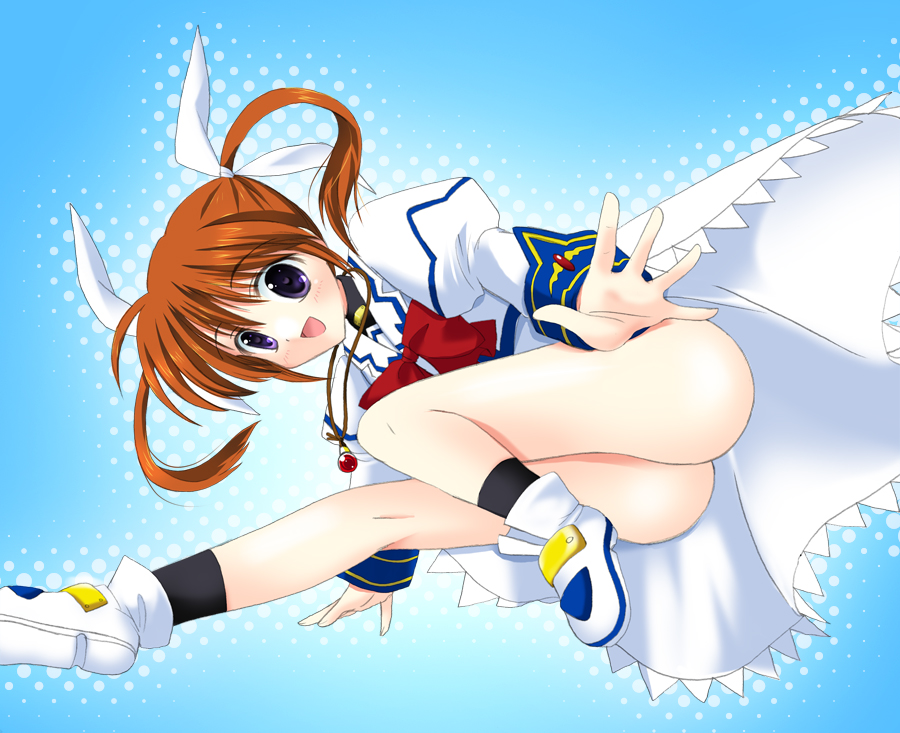 ass brown_hair hair_ribbon haruno_(macoro) lyrical_nanoha mahou_shoujo_lyrical_nanoha no_panties purple_eyes ribbon smile solo takamachi_nanoha twintails upskirt