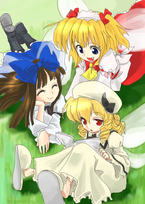 :d ^_^ bangs blonde_hair blue_eyes blunt_bangs blush bow breasts closed_eyes dress fairy fairy_wings hair_bow long_hair long_sleeves luna_child multiple_girls oekaki open_mouth red_dress red_eyes sitting slippers small_breasts smile star_sapphire sunny_milk touhou white_dress wings