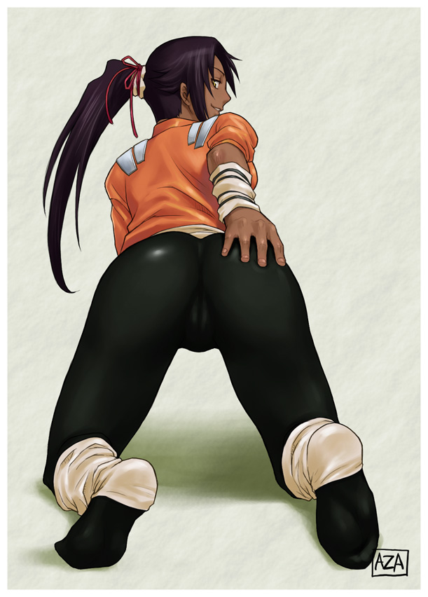 all_fours ass azasuke black_hair bleach dark_skin ponytail shihouin_yoruichi solo