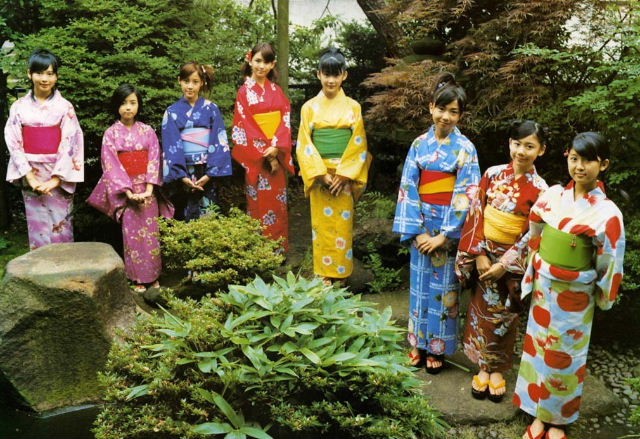 japanese_clothes kimono multiple_girls photo
