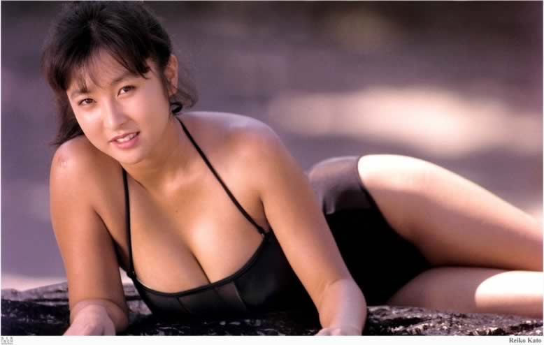 breasts cleavage large_breasts photo reiko_kato solo