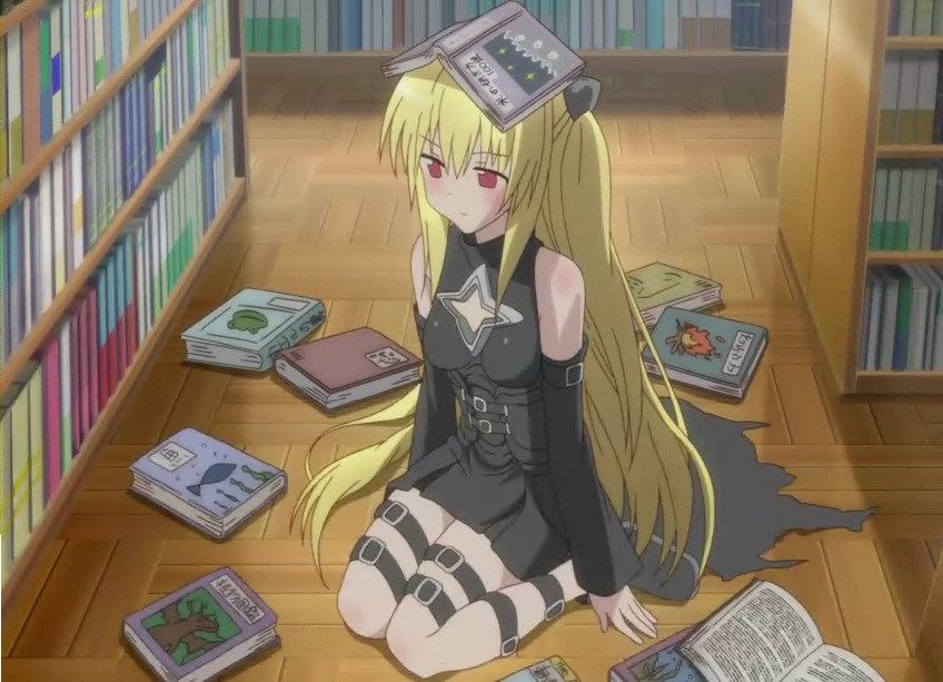 blonde_hair book hair_ornament konjiki_no_yami red_eyes to_love-ru