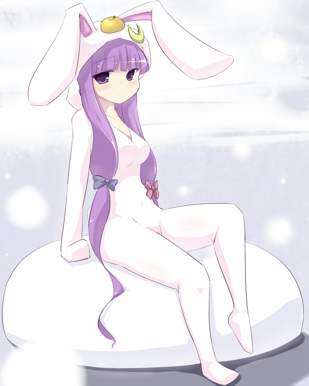 animal_costume bunny_costume coo crescent highres long_hair patchouli_knowledge purple_eyes purple_hair solo touhou