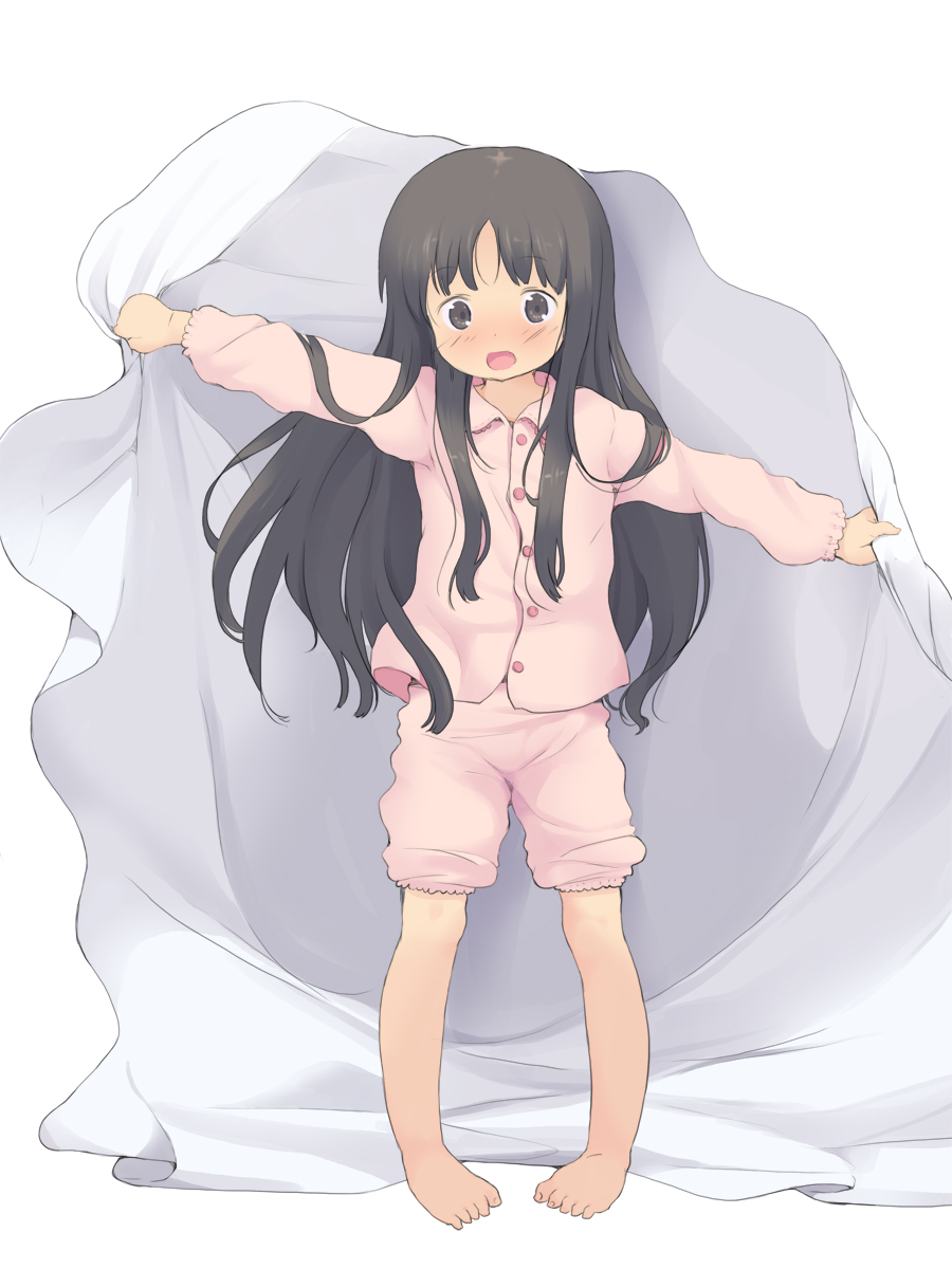 :o anyannko black_eyes black_hair blanket blush highres long_hair open_mouth original pajamas pigeon-toed solo spread_legs very_long_hair