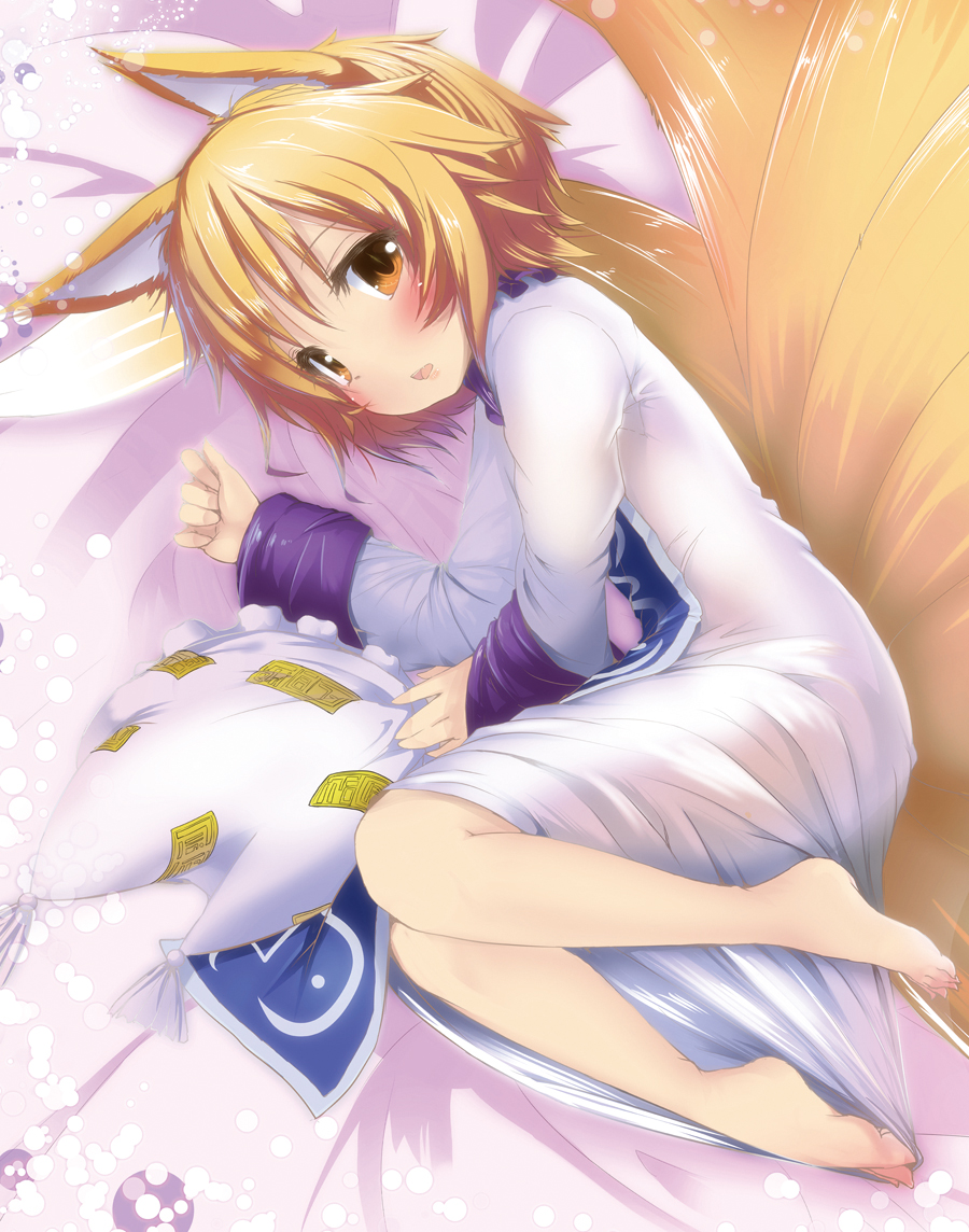 animal_ears barefoot blonde_hair blush brown_hair dot_r fox_ears fox_tail hat hat_removed headwear_removed lying multiple_tails on_side short_hair smile solo tail touhou yakumo_ran yellow_eyes younger
