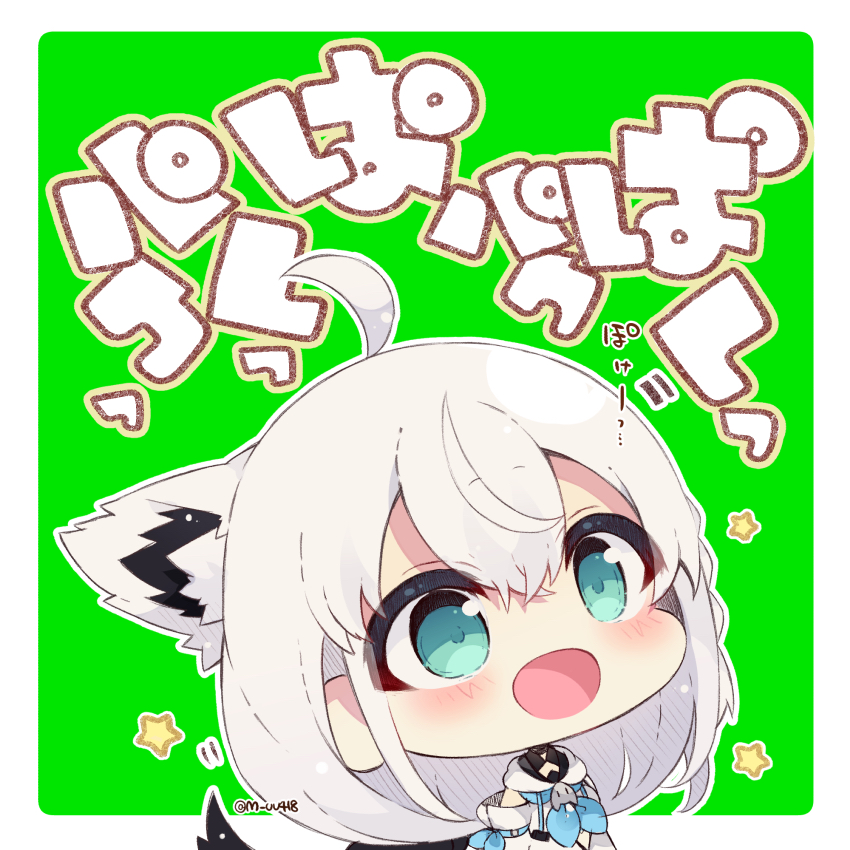 1girl :d ahoge animal_ear_fluff animal_ears blue_eyes blue_neckerchief blush chibi commentary_request detached_sleeves fox_ears fox_girl fox_tail green_background hair_between_eyes hololive hood hood_down long_hair muuran neckerchief outline shirakami_fubuki smile solo star_(symbol) tail translation_request twitter_username two-tone_background virtual_youtuber white_background white_hair white_outline white_sleeves