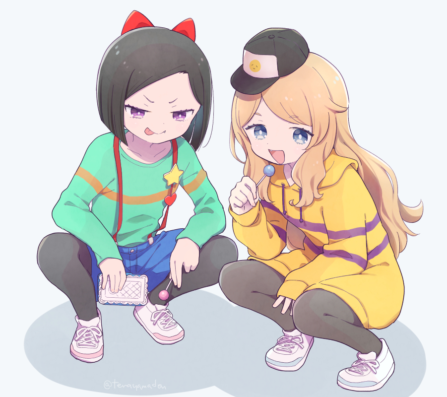 2girls :d asuka_ruu baseball_cap black_hair black_headwear black_pantyhose blonde_hair blue_eyes blue_shorts bow candy closed_mouth commentary_request food fudou_devi full_body green_sweater grey_background hair_bow hat holding holding_candy holding_food holding_lollipop holding_phone hood hood_down hoodie kiratto_pri_chan lollipop long_hair long_sleeves looking_at_viewer multiple_girls open_mouth pantyhose pantyhose_under_shorts phone pretty_series purple_eyes red_bow shoes short_hair shorts simple_background smile sneakers squatting suspender_shorts suspenders sweater swept_bangs terayamaden tongue tongue_out v-shaped_eyebrows white_footwear yellow_hoodie