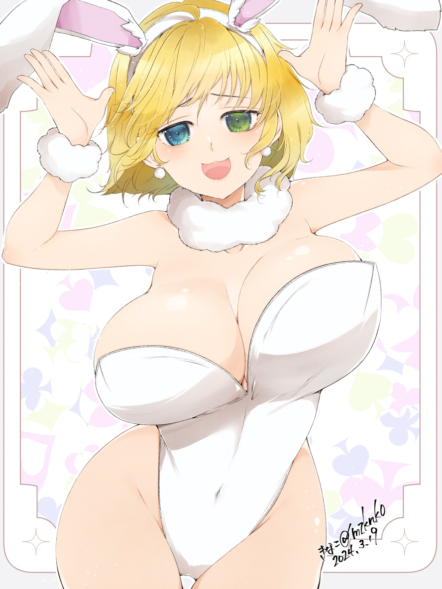 1girl :3 animal_ears blonde_hair blue_eyes blush breasts cleavage club_(shape) commentary covered_navel detached_collar diamond_(shape) earrings fake_animal_ears fur_collar fur_cuffs green_eyes heart heterochromia highleg highleg_leotard huge_breasts jewelry kinako_(mzknk0) leotard looking_at_viewer medium_hair open_mouth playboy_bunny rabbit_ears rabbit_pose ryouna_(senran_kagura) senran_kagura smile solo spade_(shape) strapless strapless_leotard