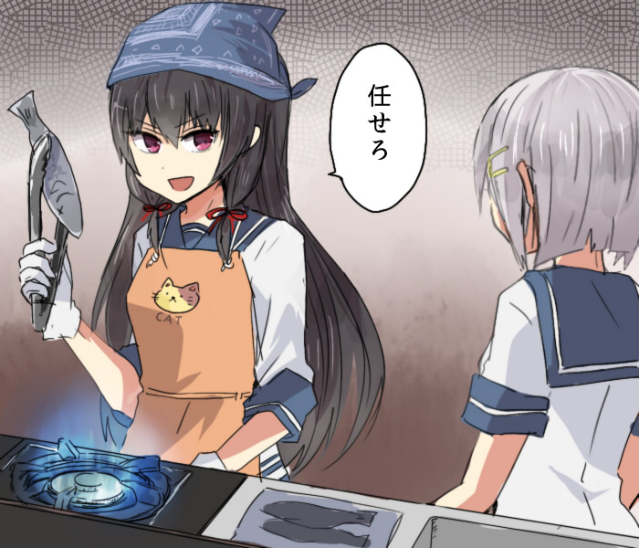 alternate_costume animal_print annin_musou apron bad_id bad_pixiv_id black_hair blue_fire clothes_writing commentary fire fish flame hamakaze_(kantai_collection) headband isokaze_(kantai_collection) kantai_collection long_hair looking_to_the_side multiple_girls orange_apron stove tongs translated you're_doing_it_wrong