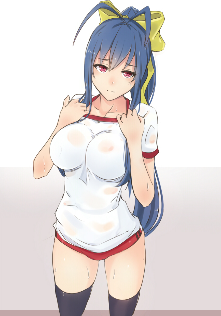 antenna_hair blazblue blazblue_remix_heart blue_hair bluefield bow breasts buruma genderswap genderswap_(mtf) gym_uniform hair_bow hair_ribbon hands_on_own_chest highres impossible_clothes impossible_shirt large_breasts long_hair looking_at_viewer mai_natsume ponytail red_eyes ribbon see-through shirt simple_background solo t-shirt thighhighs wet wet_clothes wet_shirt wet_t-shirt yellow_bow