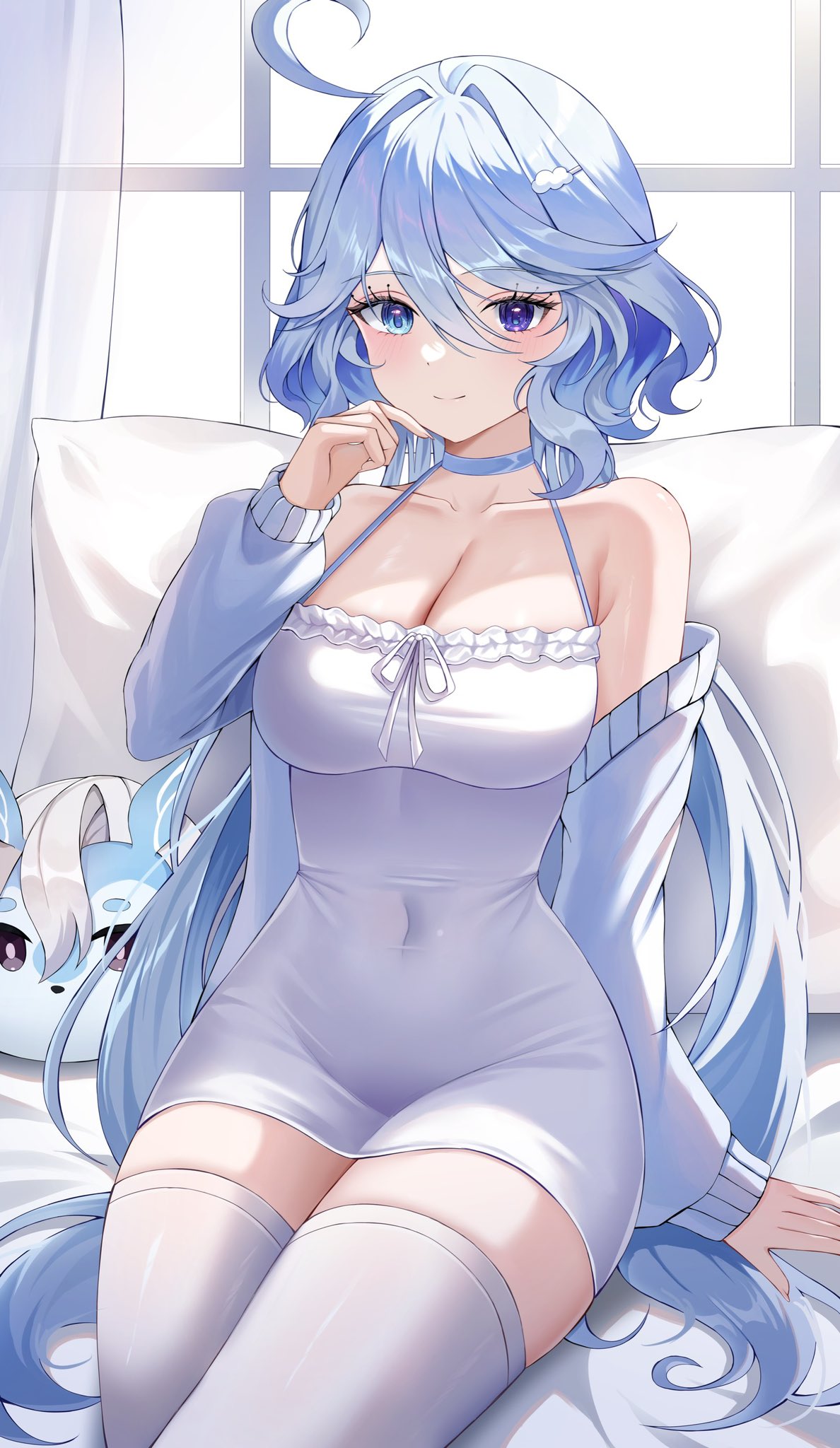 1girl ahoge alternate_breast_size alternate_costume bare_shoulders blue_eyes blue_hair breasts casual cleavage closed_mouth covered_navel dress drop-shaped_pupils furina_(genshin_impact) genshin_impact hair_between_eyes highres ien_(to_yen) indoors long_hair long_sleeves looking_at_viewer medium_breasts off_shoulder pillow sitting sleeveless sleeveless_dress smile solo symbol-shaped_pupils thighhighs white_thighhighs