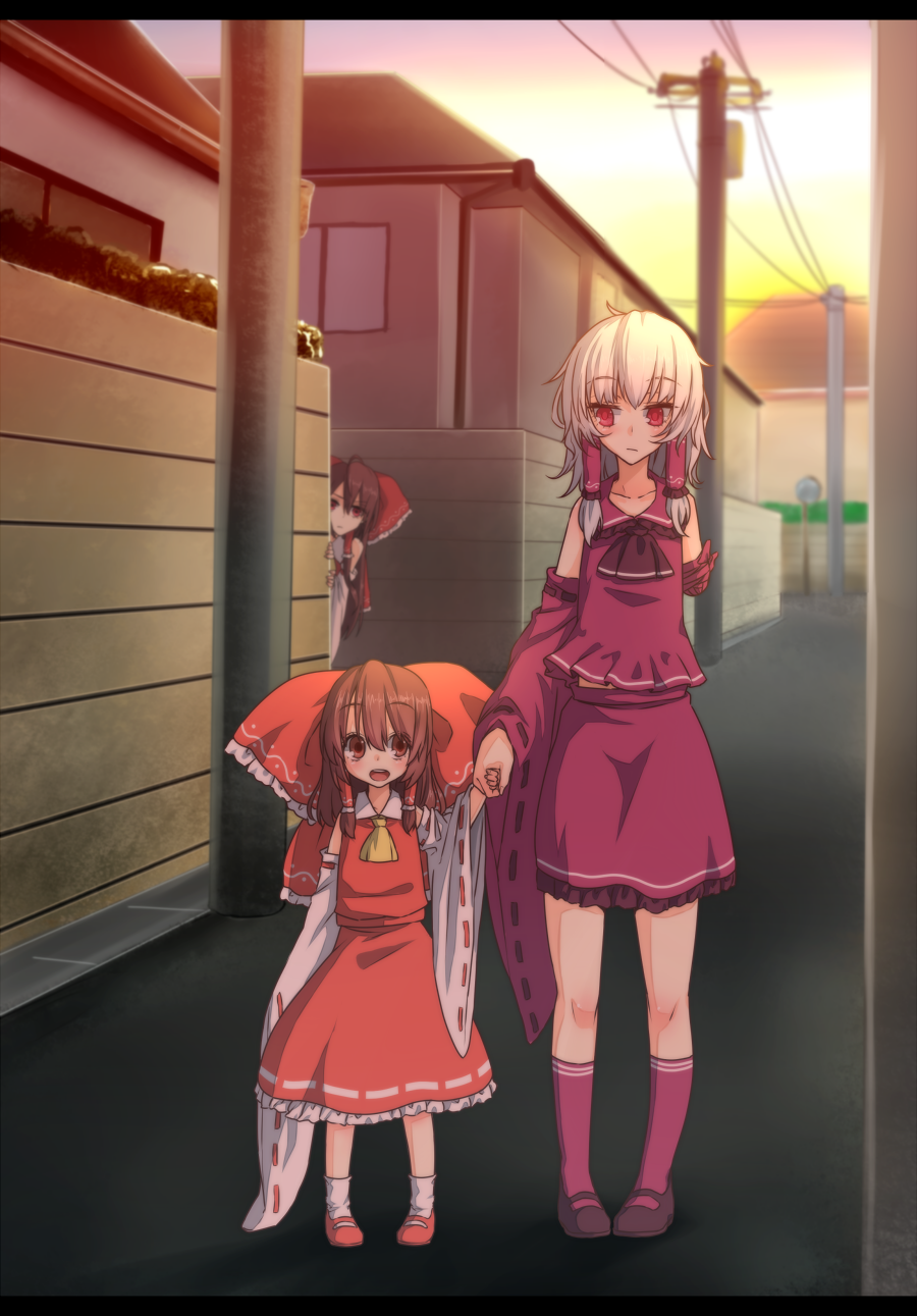 alternate_color alternate_hair_length alternate_hairstyle amputee ascot bandaged_arm bandages black_footwear bow brown_eyes brown_hair child disembodied_limb expressionless hair_bow hair_tubes hakurei_reimu height_difference highres holding_hands house huge_bow kneehighs large_bow long_hair looking_down m.u.g.e.n maga-reimu mary_janes multiple_girls no_hair_bow open_mouth outdoors peeking_out pigeon-toed pink_eyes power_lines purple_legwear purple_skirt purple_sleeves red_eyes red_footwear red_skirt ribbon-trimmed_legwear ribbon_trim rion_(glayjirobass) road road_sign round_teeth shoes sign skirt sleeveless socks stalking street sunset teeth telephone_pole touhou white_hair white_legwear white_sleeves wide_sleeves