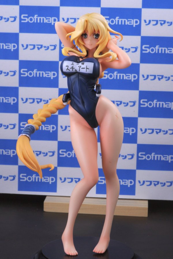 bare_shoulders barefoot blonde_hair breasts female figure kyoukaisenjou_no_horizon large_breasts long_hair mary_stuart one-piece_swimsuit photo smile swimsuit