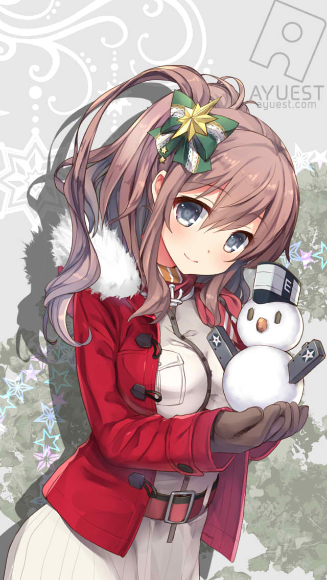 anchor bankoku_ayuya belt belt_buckle blue_eyes blush bow breast_pocket breasts brown_gloves brown_hair buckle buttons closed_mouth commentary_request cowboy_shot dress fur-trimmed_jacket fur_collar fur_trim gloves green_bow grey_background grey_skirt hair_bow hood hooded_jacket jacket kantai_collection long_hair long_sleeves looking_at_viewer medium_breasts no_headwear open_clothes open_jacket pocket ponytail red_jacket saratoga_(kantai_collection) side_ponytail skirt smile snowman solo star tareme watermark web_address white_dress