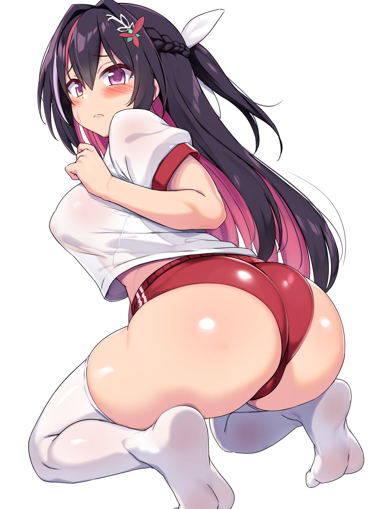 1girl ass black_hair braid breasts buruma closed_mouth colored_inner_hair commentary_request double_vertical_stripe gym_shirt hair_between_eyes hair_ornament hair_ribbon highres kneeling large_breasts long_hair looking_at_viewer multicolored_hair original red_buruma red_hair ribbon sakanaya_(sakanaya952) shirt simple_background solo streaked_hair tented_shirt thighhighs thighs two-tone_hair white_background white_shirt white_thighhighs