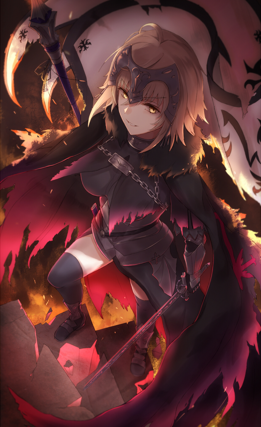 armor armored_dress black_cape black_gloves black_legwear blonde_hair cape chain damaged fate/grand_order fate_(series) fire flag from_above fur-trimmed_cape fur_trim gauntlets gloves headpiece highres holding holding_sword holding_weapon jeanne_d'arc_(alter)_(fate) jeanne_d'arc_(fate)_(all) kachi knee_up light looking_at_viewer looking_up sheath smile solo standard_bearer sword thighhighs torn_cape weapon yellow_eyes