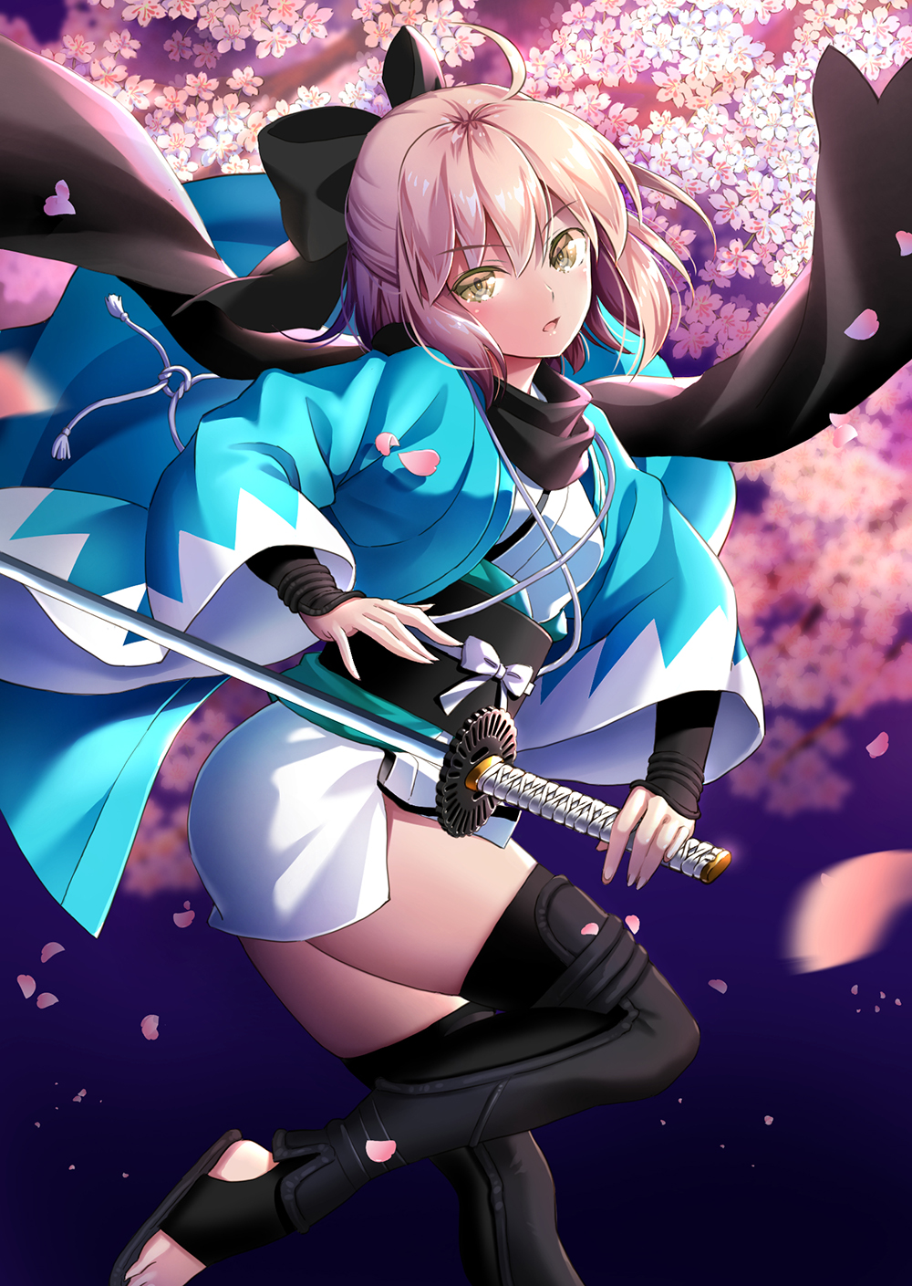 :o ahoge armor bangs black_bow black_legwear black_scarf bow brown_eyes cherry_blossoms commentary_request fate_(series) from_side hair_bow haori highres holding holding_sword holding_weapon japanese_armor japanese_clothes katana kimono koha-ace kote leg_up long_sleeves looking_at_viewer looking_to_the_side obi okita_souji_(fate) okita_souji_(fate)_(all) petals pink_hair sash scarf short_kimono solo suishougensou sword thighhighs v-shaped_eyebrows weapon wide_sleeves