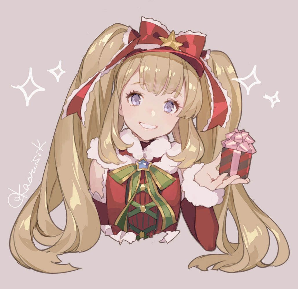 1girl alternate_costume arm_up artist_name blonde_hair blunt_bangs bow cagliostro_(granblue_fantasy) christmas commentary_request cropped_torso dress fur-trimmed_dress fur-trimmed_sleeves fur_trim gift granblue_fantasy green_bow grin head_tilt holding holding_gift large_bow long_hair looking_at_viewer off-shoulder_dress off_shoulder official_alternate_costume pota_(bluegutty) purple_hair sidelocks signature smile solo sparkle twintails twitter_username