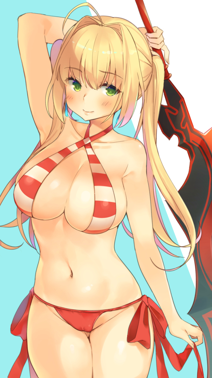 ahoge arm_up armpits bad_id bad_pixiv_id bangs bare_shoulders bikini blonde_hair blush breasts cleavage cleft_of_venus closed_mouth cowboy_shot criss-cross_halter eyebrows_visible_through_hair fate/grand_order fate_(series) green_eyes hair_intakes halterneck highres large_breasts long_hair looking_away mirei navel nero_claudius_(fate)_(all) nero_claudius_(swimsuit_caster)_(fate) side-tie_bikini simple_background smile solo striped striped_bikini swimsuit sword twintails weapon