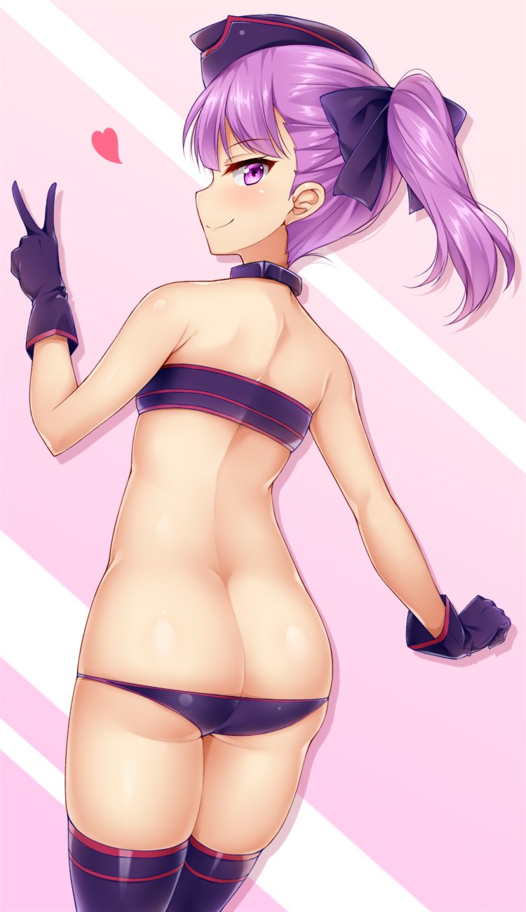 ass back bandeau bangs bare_back bare_shoulders black_legwear blush bow choker closed_mouth cowboy_shot dimples_of_venus eyebrows_visible_through_hair fate/grand_order fate_(series) from_behind gloves gradient gradient_background hair_bow hat heart helena_blavatsky_(fate/grand_order) helena_blavatsky_(swimsuit_archer)_(fate) highres kuragari looking_back lowleg lowleg_panties panties profile purple_choker purple_eyes purple_gloves purple_hair purple_hat purple_legwear purple_panties short_hair side_ponytail smile solo standing strapless thighhighs tsurime underwear v