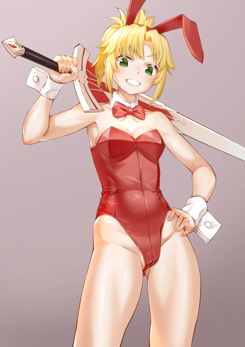 animal_ears ass_visible_through_thighs blonde_hair bow bowtie breasts bunny_ears bunny_tail bunnysuit clarent contrapposto detached_collar fate/apocrypha fate/grand_order fate_(series) gradient gradient_background green_eyes grey_background grin hand_on_hip highres leotard mordred_(fate) mordred_(fate)_(all) ponytail red_bow red_leotard red_neckwear saruchitan short_hair small_breasts smile solo standing strapless strapless_leotard sword tail weapon wrist_cuffs