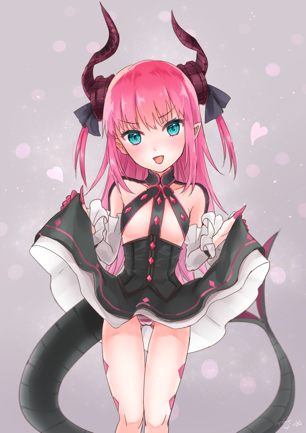 :d asymmetrical_horns bangs black_skirt blue_eyes blush collarbone commentary_request curled_horns detached_sleeves dragon_horns dragon_tail elizabeth_bathory_(fate) elizabeth_bathory_(fate)_(all) eyebrows_visible_through_hair fangs fate/extra fate/extra_ccc fate_(series) frilled_sleeves frills grey_background head_tilt heart highres hiyoko_biimu horns looking_at_viewer open_mouth panties pink_hair pointy_ears skirt skirt_lift smile solo standing striped striped_panties tail thigh_gap two_side_up underwear v-shaped_eyebrows white_sleeves