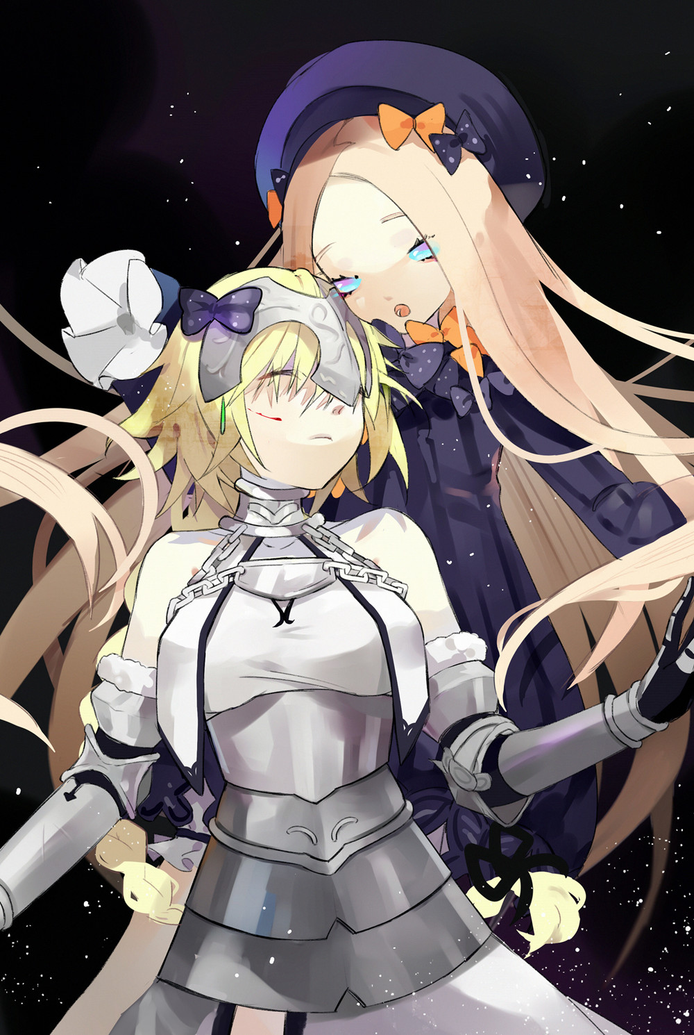 :o abigail_williams_(fate/grand_order) armor armored_dress bangs bare_shoulders black_background black_bow black_dress black_hat blonde_hair blood blue_eyes bow closed_eyes closed_mouth commentary_request cuts dress eyes_visible_through_hair fate/grand_order fate_(series) gauntlets gorget hair_over_eyes halter_dress hat head_tilt headpiece highres injury jeanne_d'arc_(fate) jeanne_d'arc_(fate)_(all) long_hair long_sleeves multiple_girls orange_bow parai0 parted_bangs parted_lips polka_dot polka_dot_bow short_hair sleeveless sleeveless_dress sleeves_past_wrists very_long_hair white_dress
