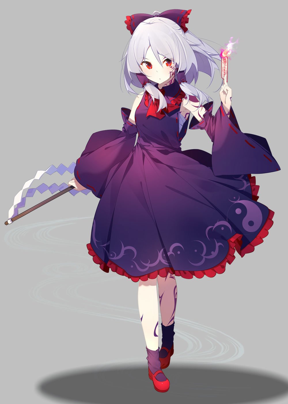 alternate_color benio_(dontsugel) black_sleeves bow commentary_request detached_sleeves dress full_body gohei grey_background hair_bow hair_tubes hakurei_reimu highres long_hair looking_at_viewer maga-reimu purple_bow purple_dress purple_legwear red_eyes red_footwear ribbon-trimmed_sleeves ribbon_trim sarashi shide shoes silver_hair simple_background socks solo standing touhou yin_yang