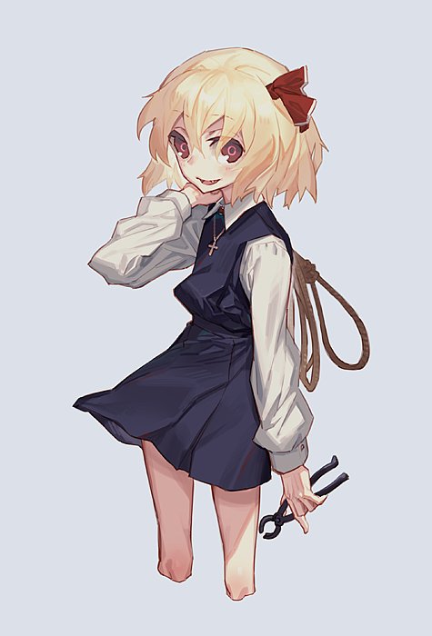 black_skirt blonde_hair cropped_legs cross cross_necklace grey_background hair_ribbon hand_up holding jewelry jpeg_artifacts long_sleeves looking_at_viewer necklace pliers red_eyes red_ribbon ribbon rope rumia simple_background skirt skirt_set smile solo standing touhou vest yamamomo_(plank)