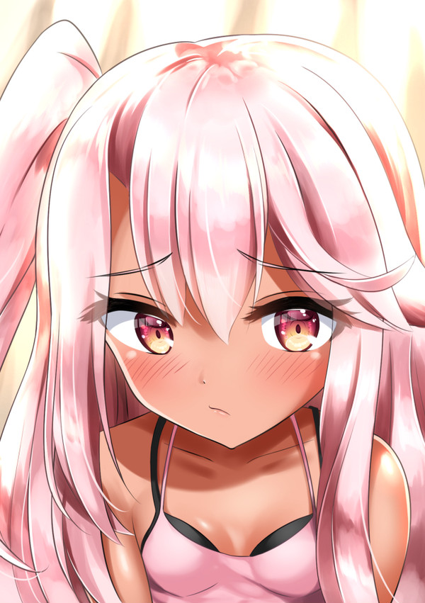 chloe_von_einzbern dark_skin fate/kaleid_liner_prisma_illya loli white_hair yellow_eyes