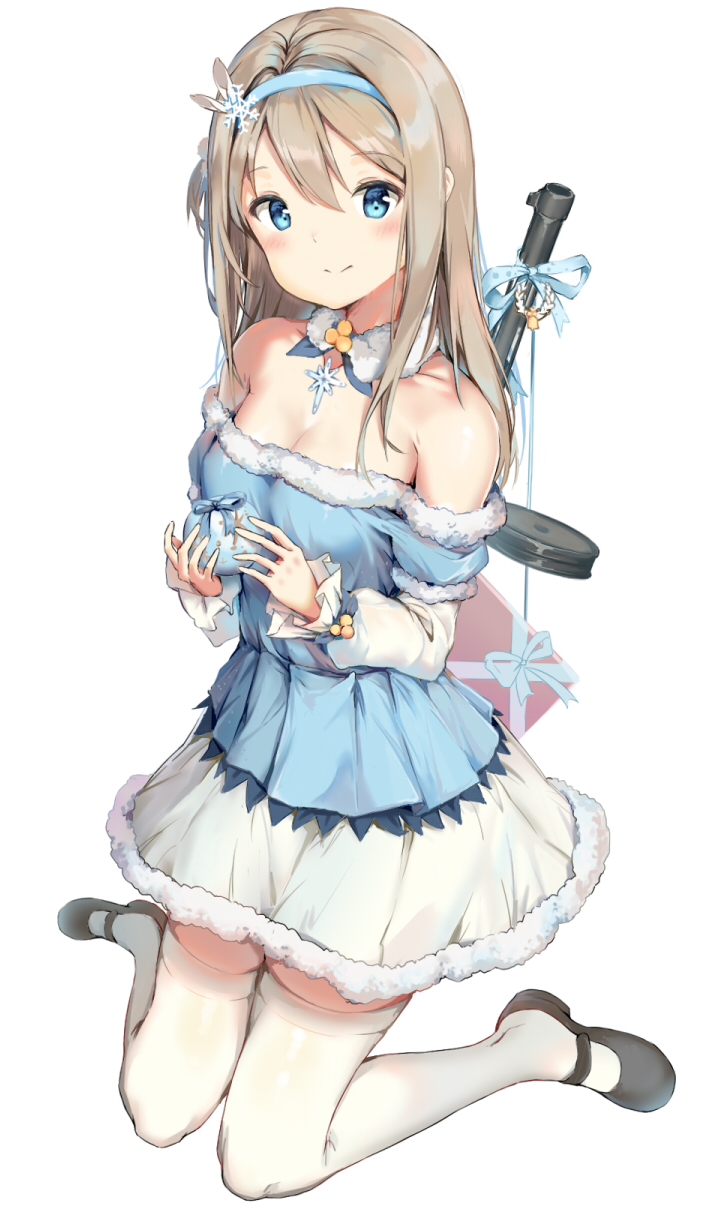 bare_shoulders blue_eyes blush breasts brown_hair cleavage closed_mouth commentary_request dress girls_frontline gun hair_ornament highres jewelry long_hair looking_at_viewer mary_janes medium_breasts nather necklace shoes skirt smile snowflake_hair_ornament strapless strapless_dress submachine_gun suomi_kp/-31 suomi_kp31_(girls_frontline) thighhighs weapon