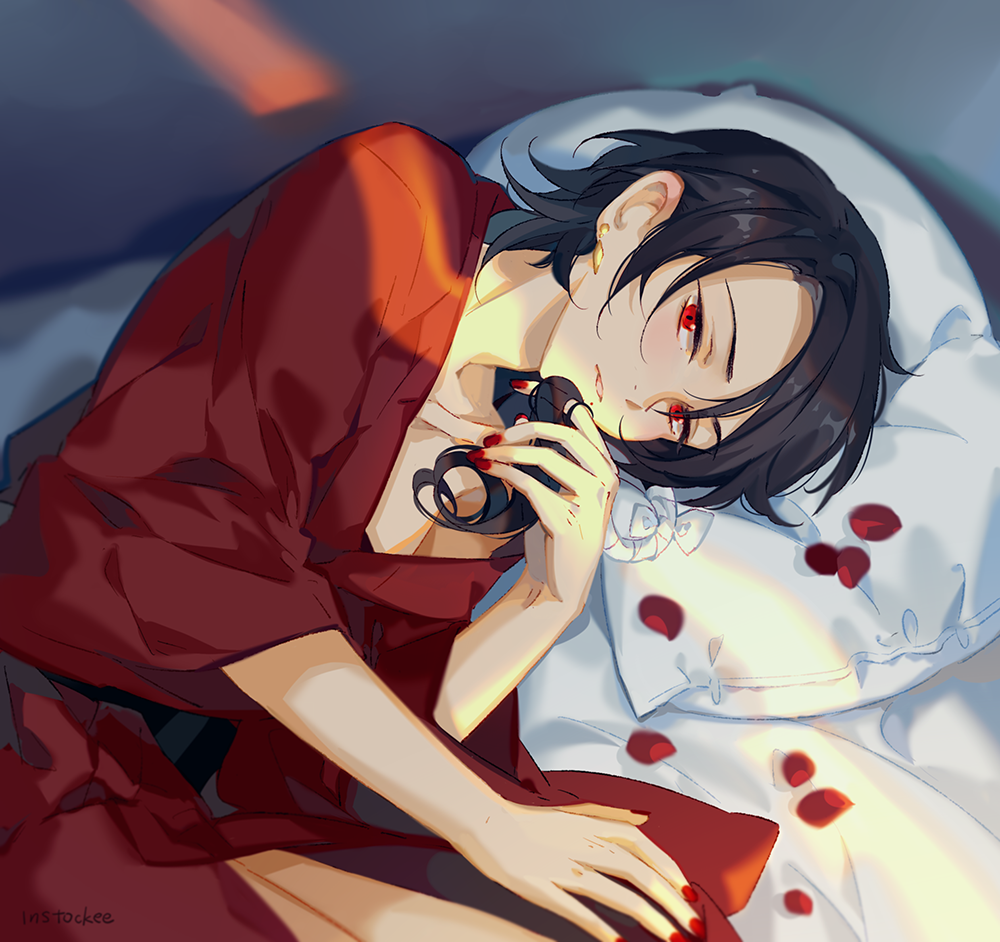 artist_name brown_hair earrings instocklee japanese_clothes jewelry kashuu_kiyomitsu kimono looking_at_viewer male_focus mole mole_under_mouth nail_polish on_bed parted_lips petals pillow red_eyes red_nails solo touken_ranbu upper_body yukata
