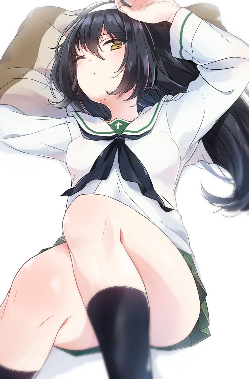arm_behind_head arms_up bangs black_hair black_legwear black_neckwear blouse blurry blurry_foreground brown_eyes closed_mouth commentary convenient_leg depth_of_field eyebrows_visible_through_hair girls_und_panzer green_skirt hairband highres light_frown long_hair long_sleeves looking_at_viewer lying miniskirt neckerchief on_back one_eye_closed ooarai_school_uniform pillow pleated_skirt reizei_mako school_uniform serafuku skirt socks solo tam_a_mat white_background white_blouse white_hairband