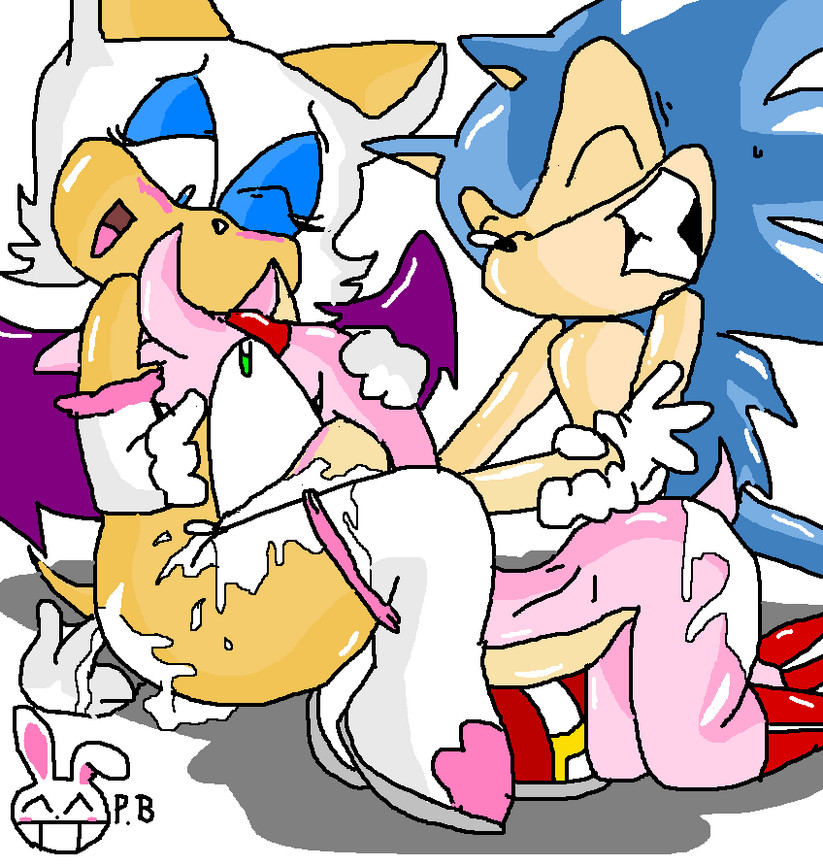 amy_rose perverted_bunny rouge_the_bat sonic_team sonic_the_hedgehog