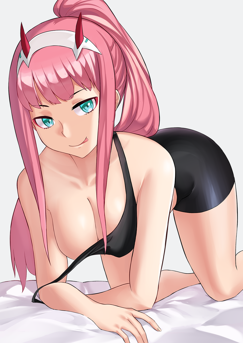 :p aori_sora aqua_eyes bangs bare_shoulders bed_sheet bent_over bike_shorts blunt_bangs breasts cleavage darling_in_the_franxx highres horns large_breasts long_hair looking_at_viewer no_bra on_bed pink_hair ponytail smile solo strap_slip tank_top tongue tongue_out zero_two_(darling_in_the_franxx)