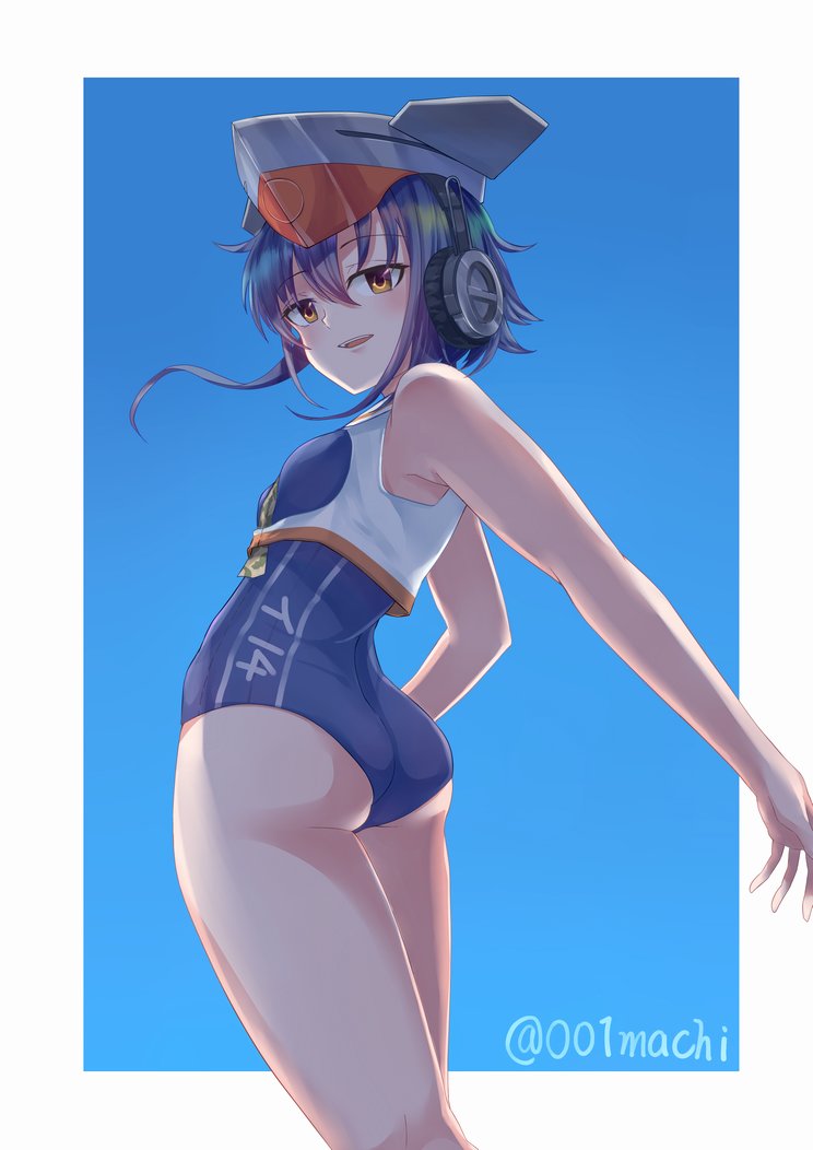 1girl ass asymmetrical_hair black_hair black_swimsuit blue_background brown_eyes cowboy_shot crop_top framed_breasts from_behind hair_between_eyes headphones i-14_(kantai_collection) kantai_collection looking_at_viewer looking_back neckerchief one-piece_swimsuit sailor_collar school_swimsuit short_hair solo standing swimsuit twitter_username two-tone_background white_background