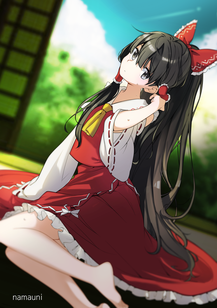 bangs barefoot black_eyes black_hair blue_sky blurry blurry_background blurry_foreground bow cloud commentary condensation_trail day detached_sleeves dutch_angle expressionless forest frilled_bow frilled_shirt_collar frilled_skirt frills from_side hair_between_eyes hair_bow hair_tubes hakurei_reimu hand_in_hair head_tilt hot indoors legs long_hair long_ponytail looking_at_viewer looking_to_the_side namauni nature red_shirt red_skirt shirt sitting skirt sky sleeveless sleeveless_shirt sliding_doors slit_pupils solo sweat tatami touhou tree very_long_hair yokozuwari