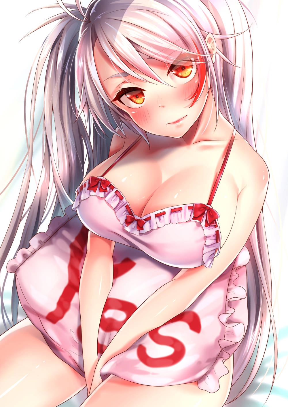 antenna_hair azur_lane babydoll bangs bare_shoulders between_legs blush breasts cleavage collarbone commentary_request eyebrows_visible_through_hair eyes_visible_through_hair hair_between_eyes hand_between_legs head_tilt highres large_breasts long_hair looking_at_viewer multicolored_hair pillow prinz_eugen_(azur_lane) red_hair shiny shiny_skin silver_hair sitting smile solo swept_bangs thighs touwa_iyo two_side_up very_long_hair yes yes-no_pillow