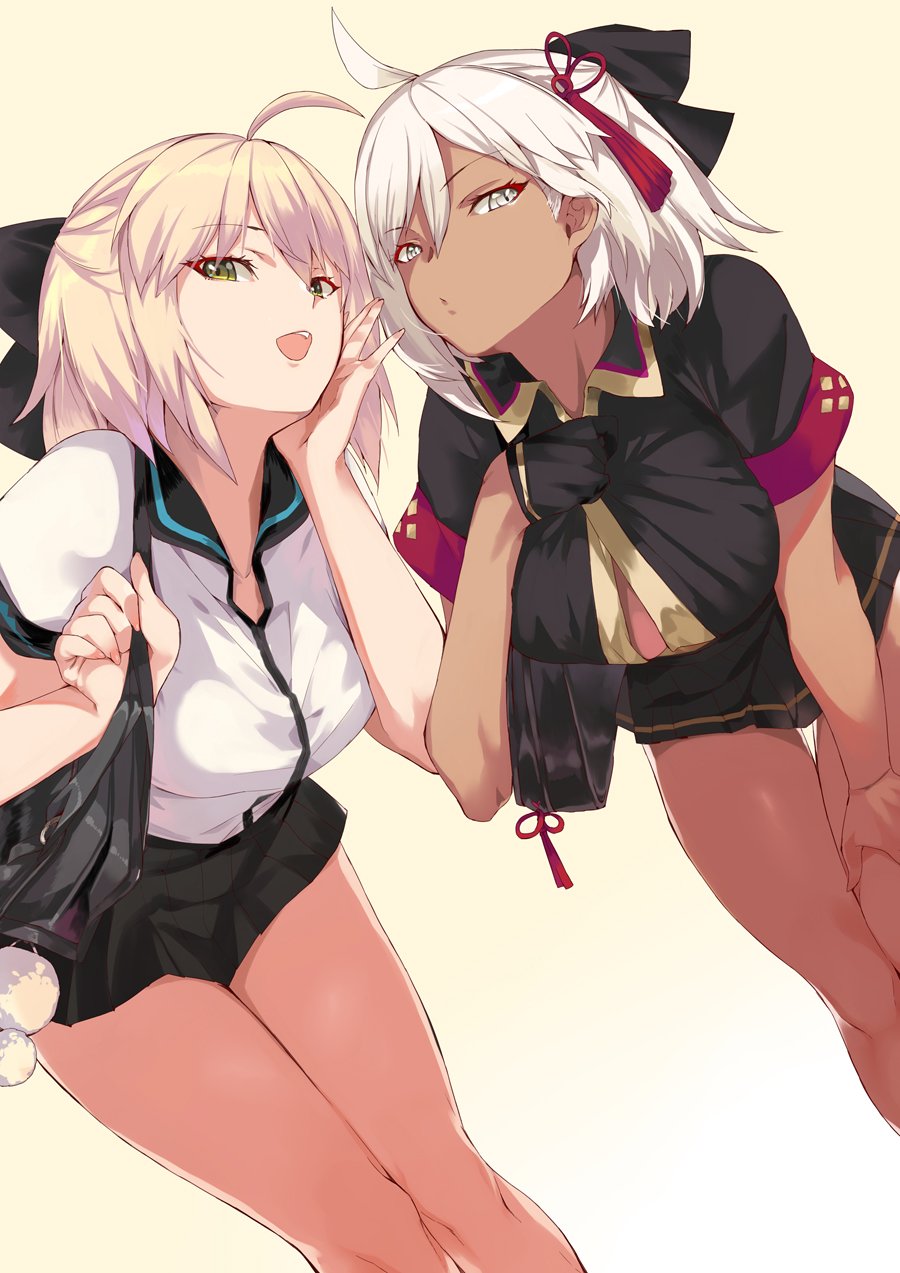 :o ahoge alternate_costume arm_support bag bangs bare_legs black_skirt blonde_hair bow breasts commentary_request dark_skin dual_persona fate/grand_order fate_(series) fingernails green_eyes grey_eyes hair_between_eyes hair_bow hair_ornament hand_on_hip hand_on_own_cheek hanging_breasts head_tilt highres holding holding_bag leaning_forward legs looking_at_viewer miniskirt multiple_girls ohland okita_souji_(alter)_(fate) okita_souji_(fate) okita_souji_(fate)_(all) open_mouth school_bag school_uniform short_hair simple_background skirt tassel thigh_gap thighs uniform white_background white_hair
