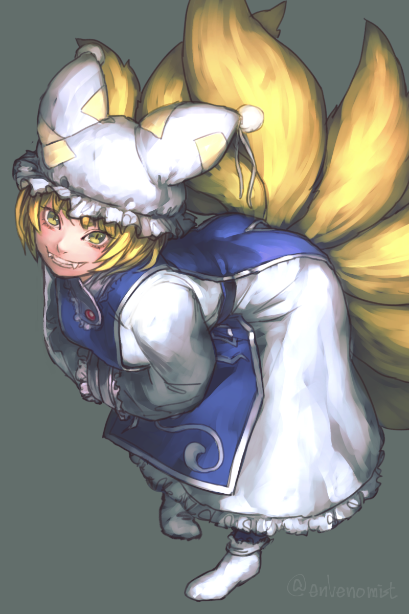 ankle_cuffs bangs bent_over blonde_hair blush commentary_request dress eyelashes fangs_out fox_tail frilled_dress frilled_hat frilled_sleeves frills full_body gengoroumaru_(ambidextrous) grey_background grin hands_together hat highres light long_sleeves looking_at_viewer multiple_tails outline pillow_hat shiny shiny_hair short_hair simple_background slit_pupils smile solo tabard tabi tail teeth touhou tsurime twitter_username white_dress white_legwear yakumo_ran yellow_eyes