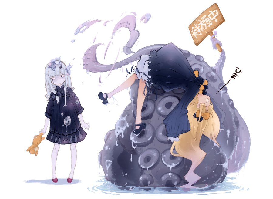 abigail_williams_(fate/grand_order) black_bow black_dress blonde_hair bow commentary_request dress fate/grand_order fate_(series) horn kona_(konahana) lavinia_whateley_(fate/grand_order) long_hair monster multiple_girls sign stuffed_animal stuffed_toy teddy_bear white_bloomers white_hair